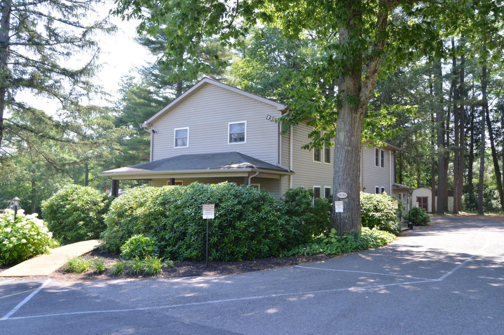 Woodfield Manor - A Sundance Vacations Property