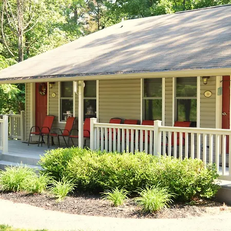 Hotel Woodfield Manor - A Sundance Vacations Property Cresco Exterior foto