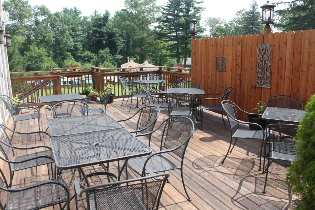 Woodfield Manor - A Sundance Vacations Hotel Cresco